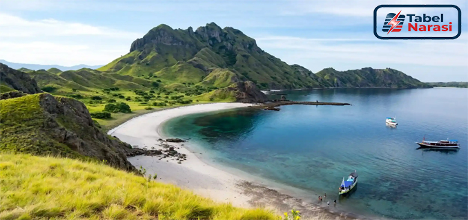 Pulau Komodo Dinobatkan Jadi Salah Satu Destinasi Terbaik