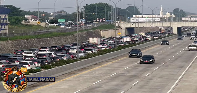 Jalan Tol Bertambah Tapi Jadebotabek Makin Macet